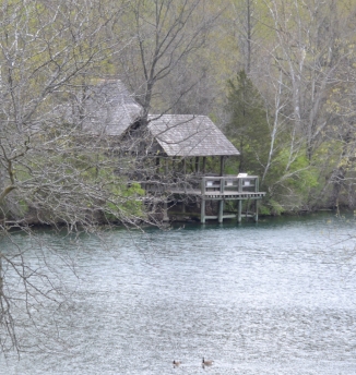 house-onthe-river